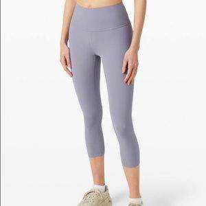 Lululemon Wunder Under Crop